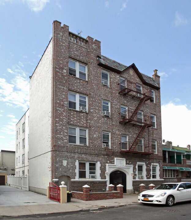 1922 85th St in Brooklyn, NY - Foto de edificio