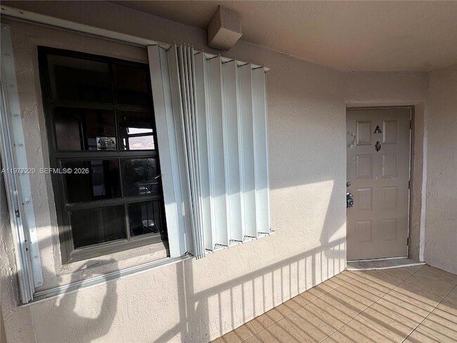 1533 S Liberty Ave, Unit 1533A in Homestead, FL - Foto de edificio - Building Photo