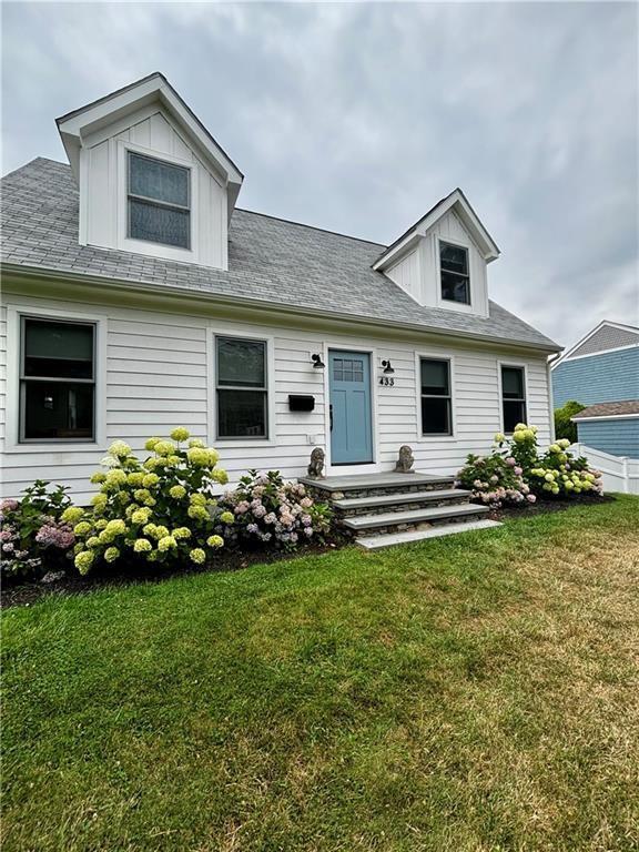 433 Wolcott Ave in Middletown, RI - Building Photo - Building Photo