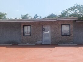 17900 NW 2nd Ave in Miami, FL - Building Photo