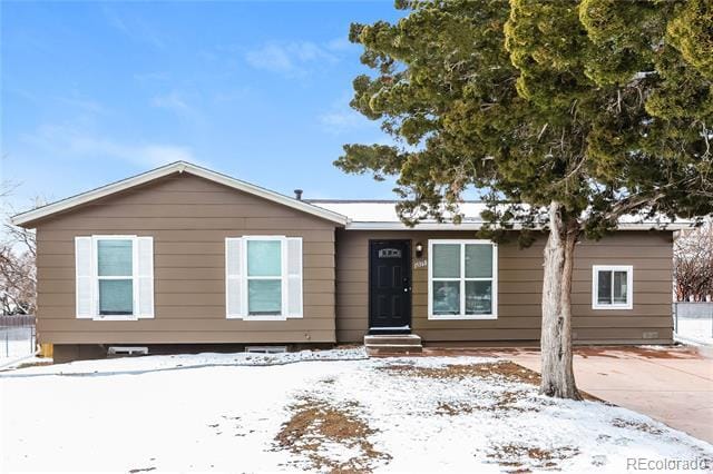 property at 15368 E Gunnison Pl