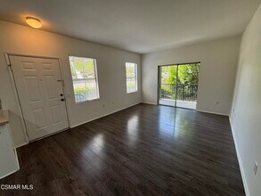 20000 Plum Canyon Rd in Stevenson Ranch, CA - Building Photo - Building Photo