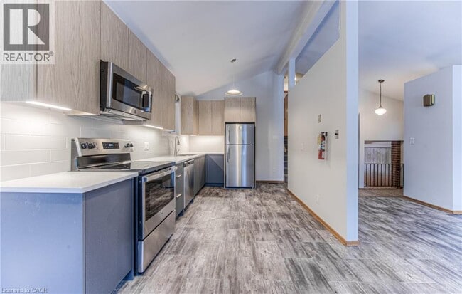 property at 17 Roosevelt Ave