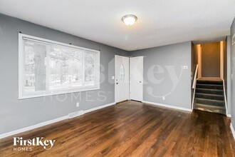 4900 N Sycamore Dr in Kansas City, MO - Building Photo - Building Photo