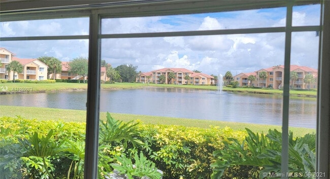 property at 261 SW Palm Dr