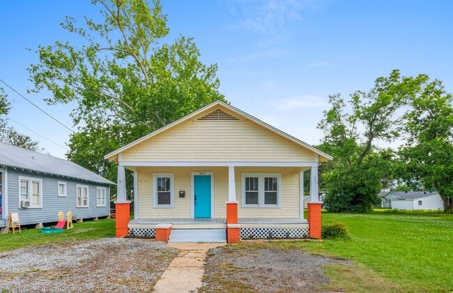 312 W Division St in Jennings, LA - Building Photo - Building Photo