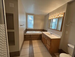 1306 N 45th St in Omaha, NE - Building Photo - Building Photo