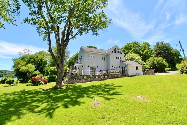 20 East Ln in New Fairfield, CT - Building Photo - Building Photo