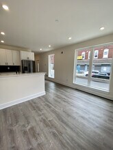 821 Diamond St, Unit 1 in Philadelphia, PA - Building Photo - Building Photo