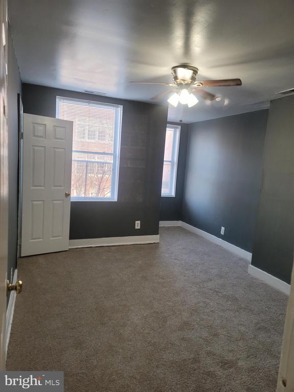 property at 34 O St NW