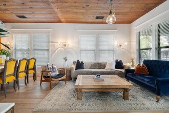 1307 E 2nd St in Austin, TX - Building Photo - Building Photo