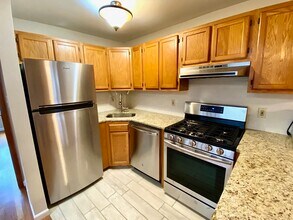 169 Grand St in Jersey City, NJ - Building Photo - Building Photo