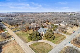 900 Amethyst Dr in Oak Point, TX - Building Photo - Building Photo