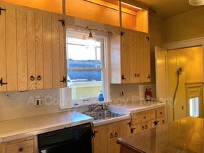 623 E Lewis St in Laramie, WY - Building Photo - Building Photo