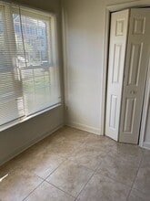 5516 Sully Lake Dr in Centreville, VA - Building Photo - Building Photo