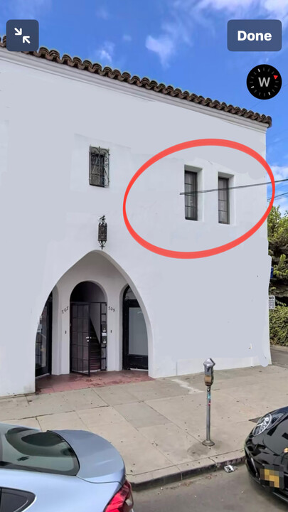 709 N Harper Ave in Los Angeles, CA - Building Photo