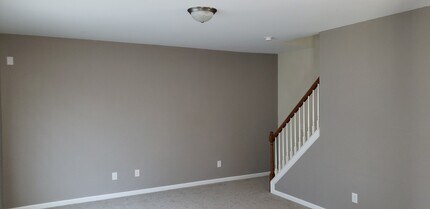 5509 Oak Gate Dr in Greensboro, NC - Building Photo - Building Photo