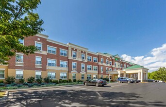 Furnished Studio-Washington, D.C. - Gaithe in Gaithersburg, MD - Foto de edificio - Building Photo