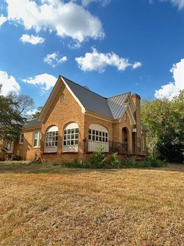 1501 N Jackson St in Palestine, TX - Foto de edificio