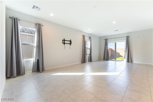 747 N Water St in Henderson, NV - Building Photo - Building Photo