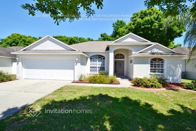 property at 2223 Towering Oaks Cir