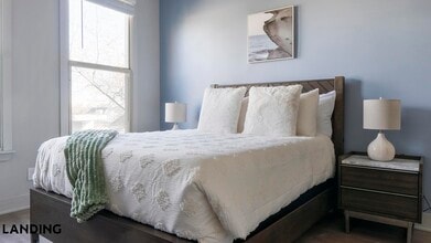 49 Boulevard SE, Unit C-539 in Atlanta, GA - Building Photo - Building Photo