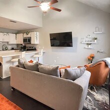 930 S Lipona Rd in Tallahassee, FL - Building Photo - Building Photo