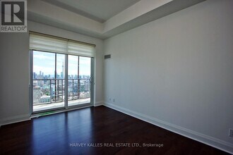 1080-1080 Bay St. in Toronto, ON - Building Photo - Building Photo