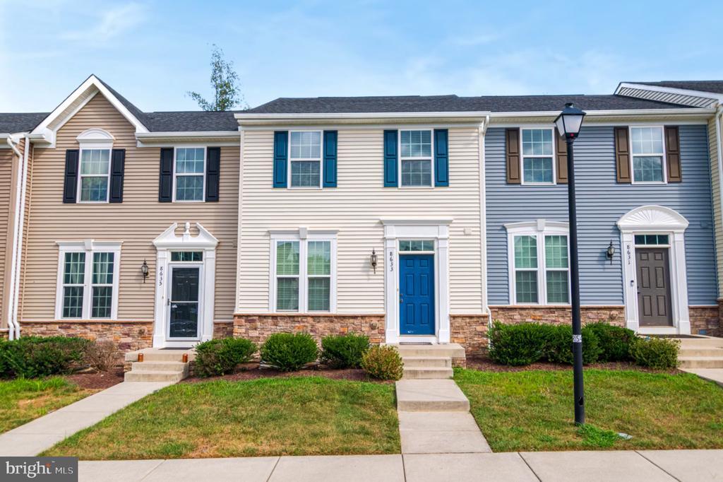 8633 Rosecrans Ln in Spotsylvania, VA - Building Photo