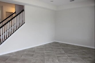 3807 Brighton Park Cir in Belle Isle, FL - Building Photo - Building Photo