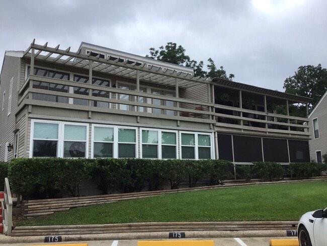 property at 176 April Point Dr N
