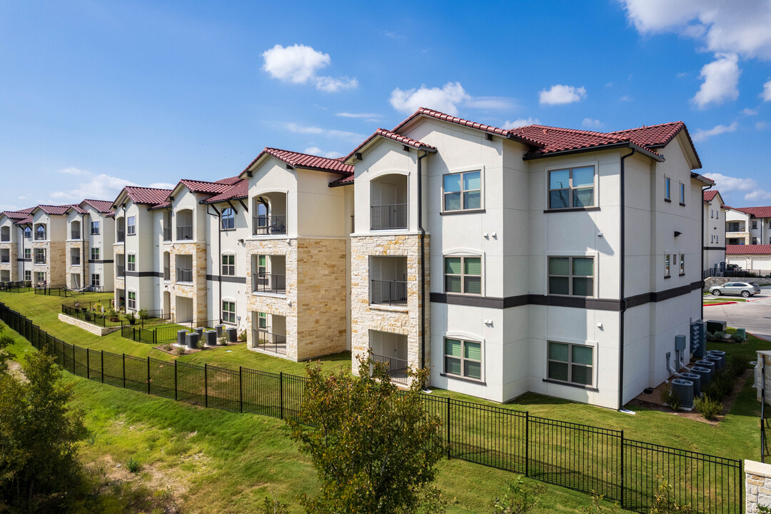 High Point Preserve in Austin, TX - Foto de edificio
