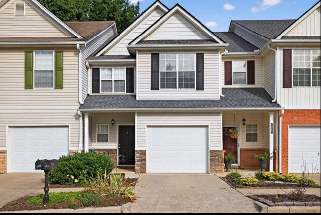 property at 4865 Beacon Ridge Ln