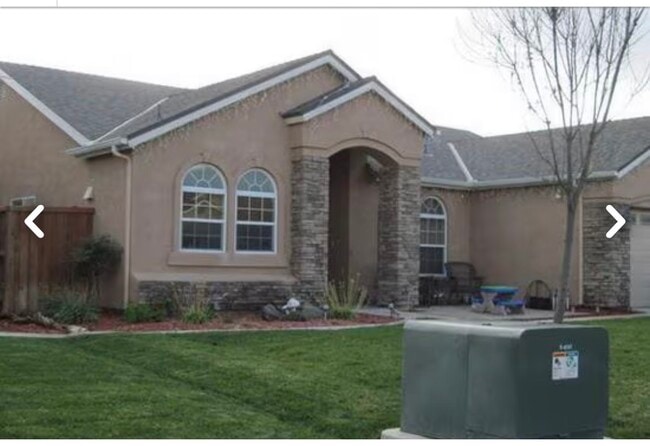 property at 1527 Orange St