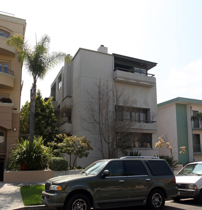 11922 Gorham Ave in Los Angeles, CA - Building Photo - Building Photo