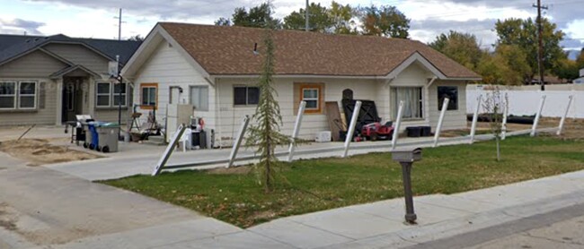 3912 N Via Amore Ln in Boise, ID - Building Photo - Building Photo