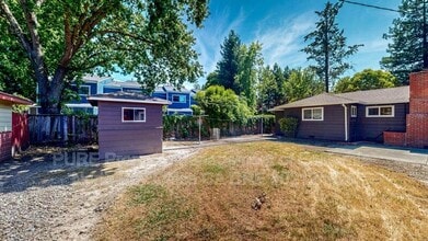 791 Dutton Ave in Santa Rosa, CA - Building Photo - Building Photo