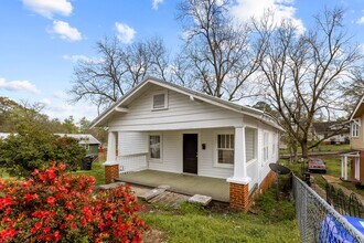 4029 39th Ave N in Birmingham, AL - Foto de edificio - Building Photo