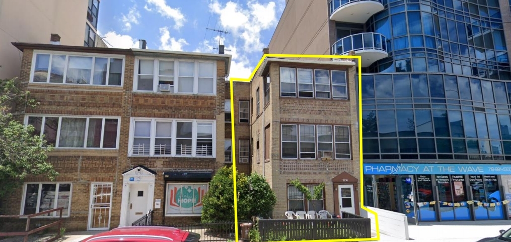 124 W End Ave in Brooklyn, NY - Building Photo