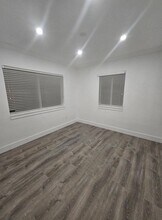 425 NE 109th St in Miami, FL - Building Photo - Building Photo