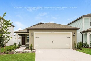 4023 Obsidian Dr in Spring Hill, FL - Building Photo