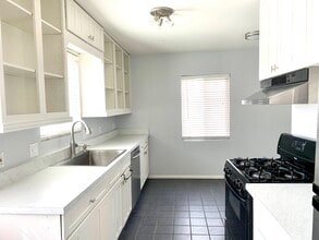 1637 East Coronado Road in Phoenix, AZ - Foto de edificio - Building Photo