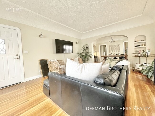 606 N Spaulding Ave in Los Angeles, CA - Building Photo - Building Photo