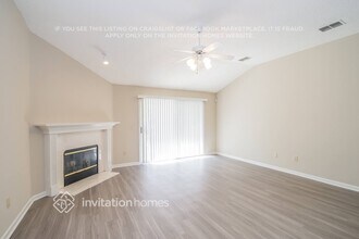 11952 Collins Creek Dr in Jacksonville, FL - Foto de edificio - Building Photo