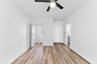 526 Magnolia Ave, Unit 08 in Long Beach, CA - Building Photo - Building Photo