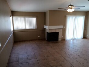 5532 Great Divide St in North Las Vegas, NV - Building Photo - Building Photo