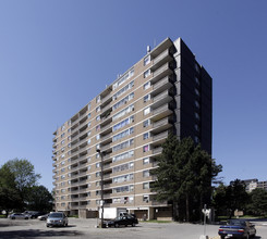 Princess Apartments in Toronto, ON - Building Photo - Building Photo