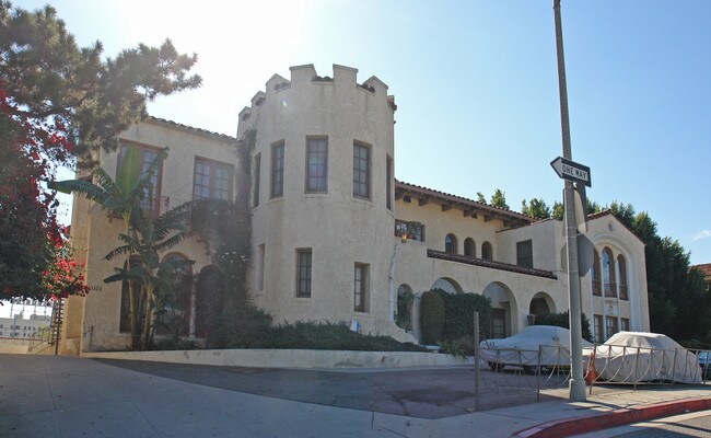 1850 Ivar Ave in Los Angeles, CA - Building Photo - Building Photo