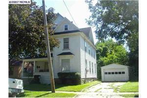 309 E State St in Mason City, IA - Building Photo