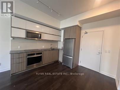 10-210 Deerlick Ct in Toronto, ON - Building Photo